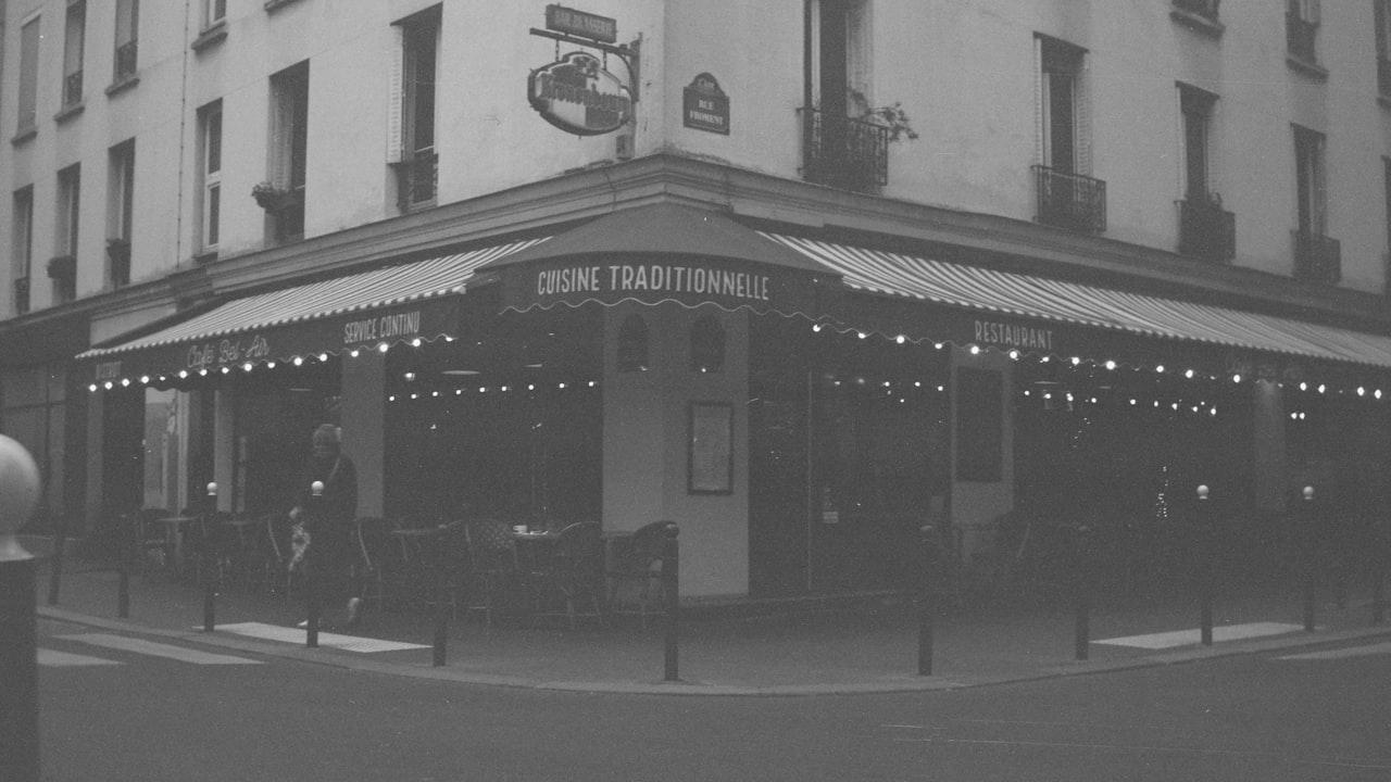Apéro im Hanoi Cà Phê Opéra, Paris