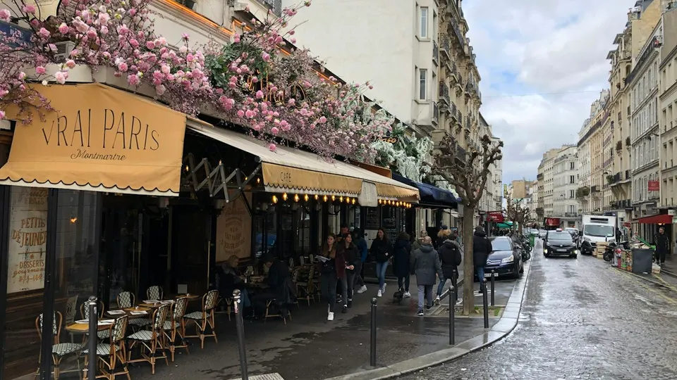 Outing cover: Dinner at Café des Musées in Paris, Thursday, October 15