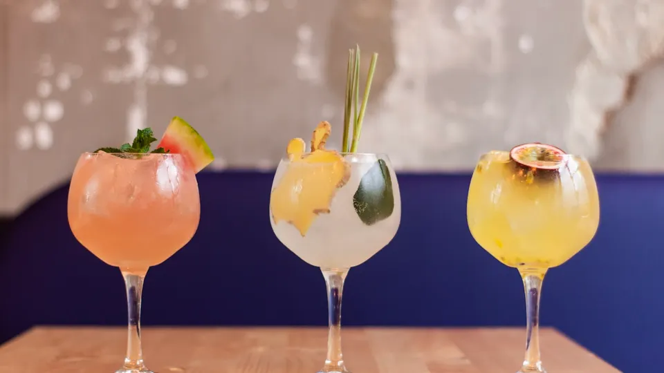 Affiche de la sortie : Apéro convivial à You Cocktail Bar, Lyon