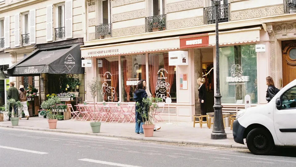 Affiche de la sortie : Mad2Moi à Paris : rencontre au Café Panis