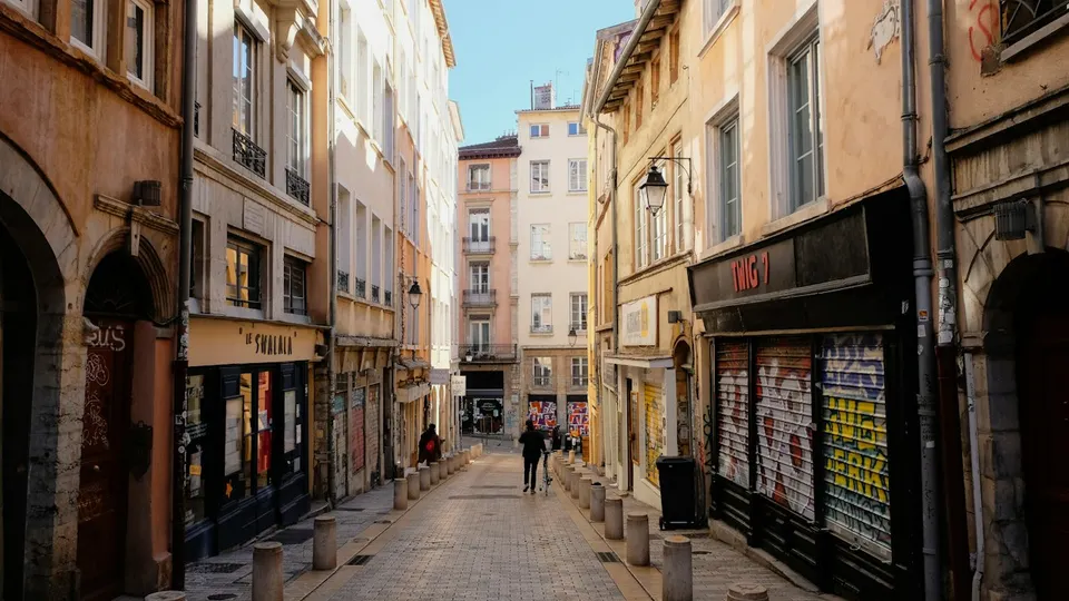 Affiche de la sortie : Rendez-vous convivial au Café Bellecour à Lyon