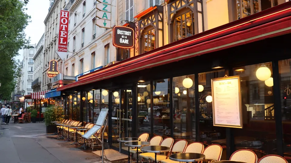 Affiche de la sortie : Rendez-vous convivial aux Deux Magots, Paris