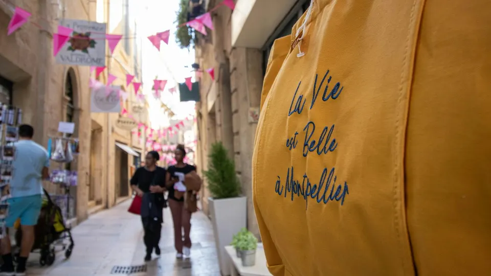 Outing cover: Aperitivo al GlouGlou a Montpellier